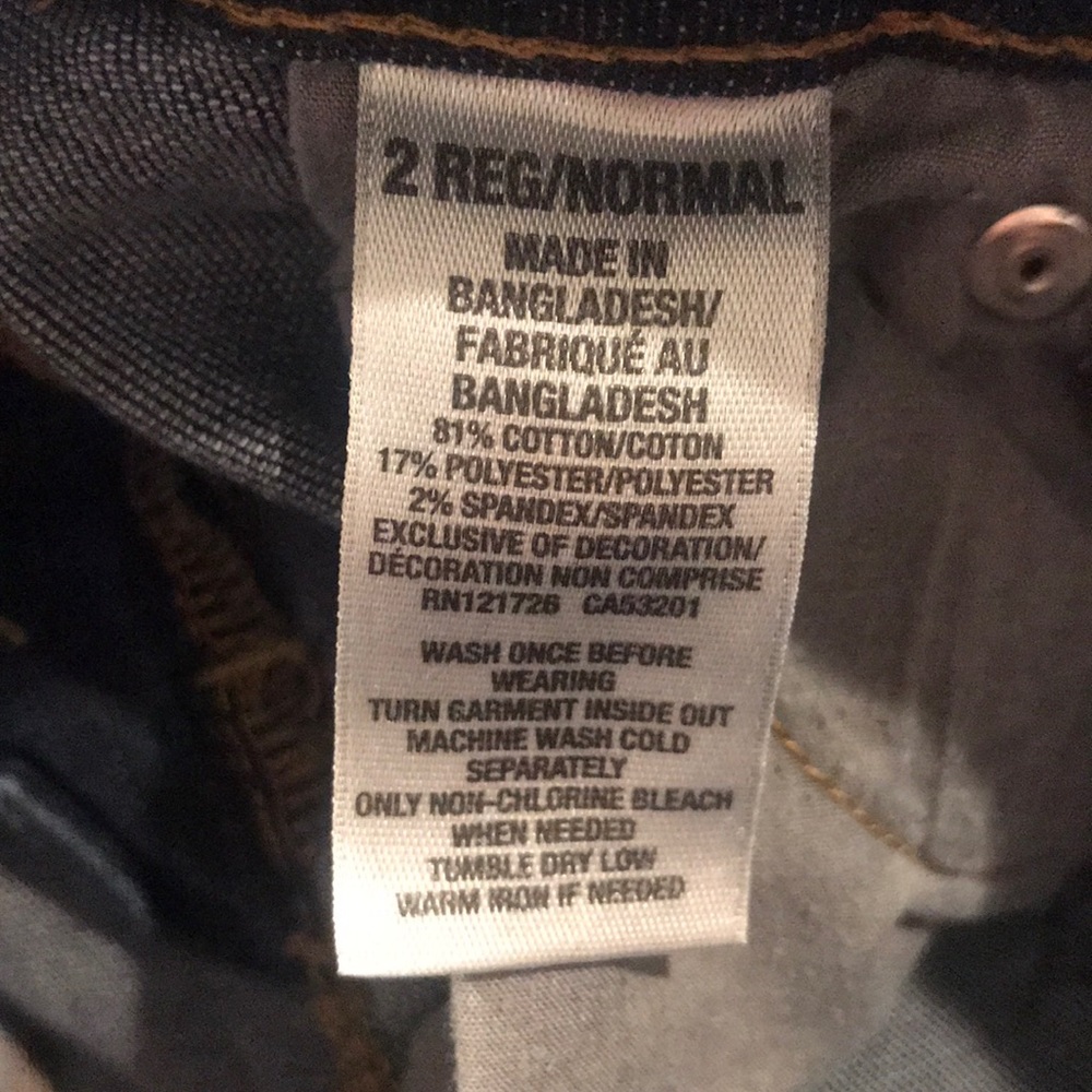 Jeans - Picture 3 of 3